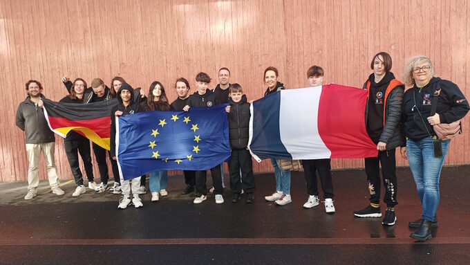 ERASMUS : Groupes d'élèves Allemands et Espagnols en mobilité au Lycée Jules Fil